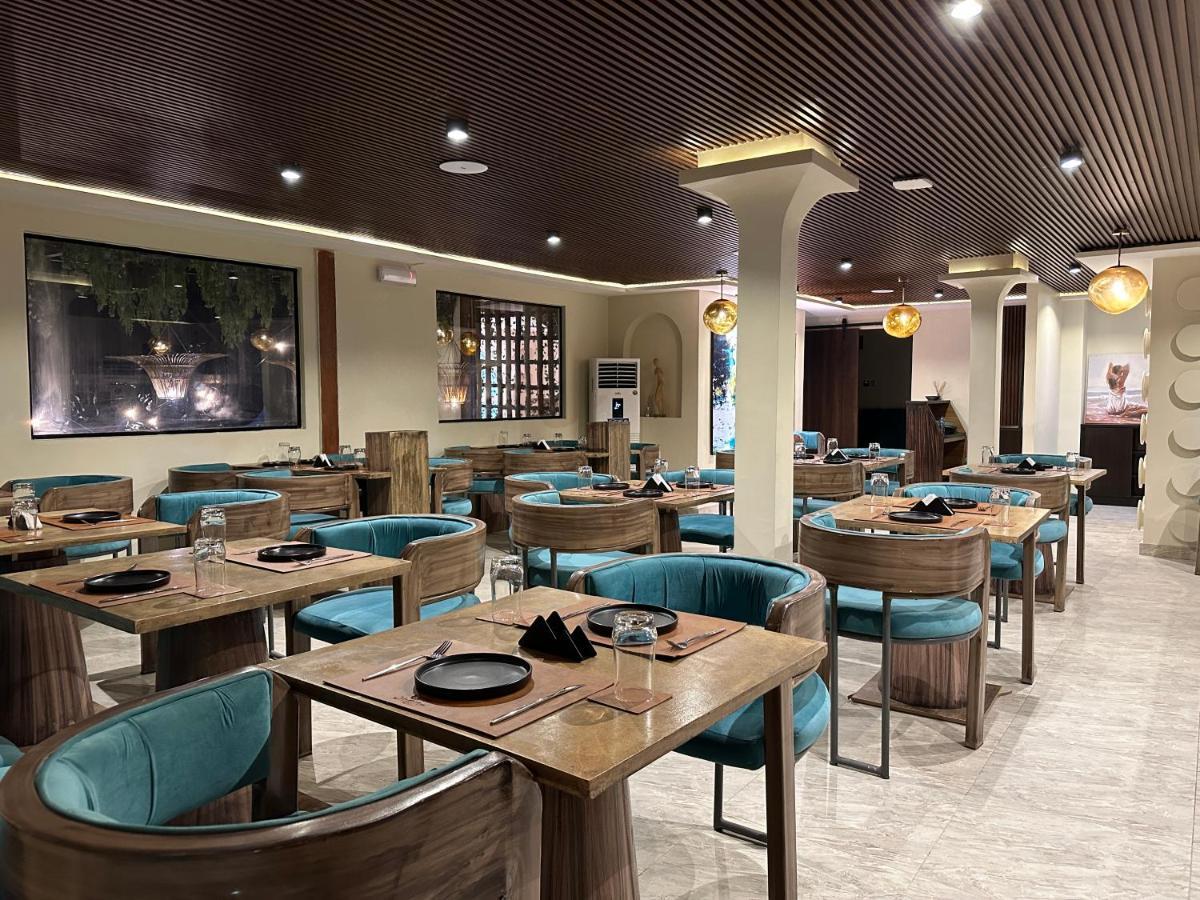 Vogue Beach Resort Lagos Bagian luar foto